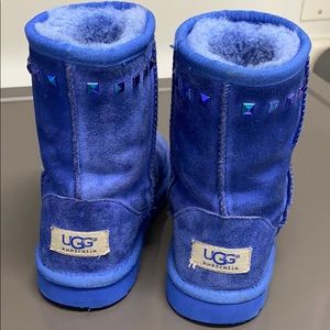 Girls blue UGG
